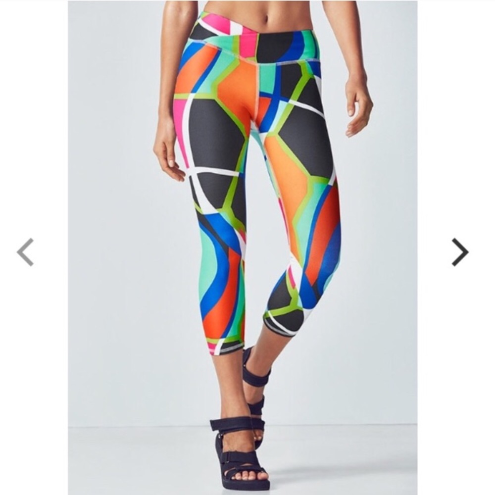 🍾 Fabletics Winn Printed PowerHold Capri popsicle - Picture 1 of 6